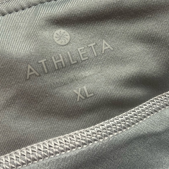 Athleta camo shorts - Picture 3 of 7